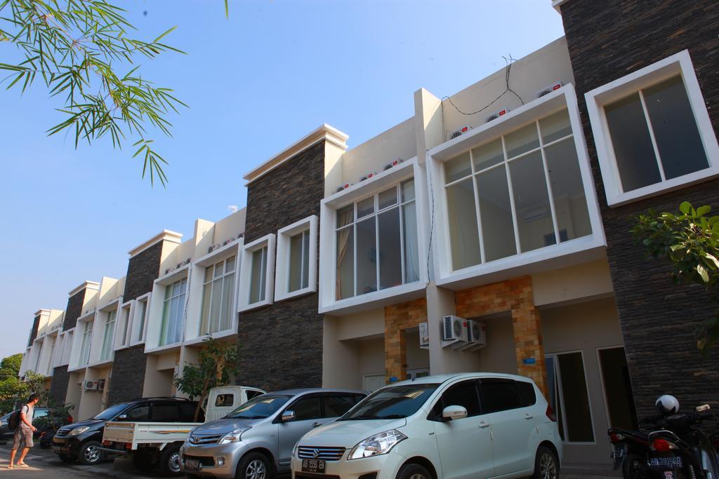 Seroja Kostel Golo Hotel Jogyakarta Zewnętrze zdjęcie